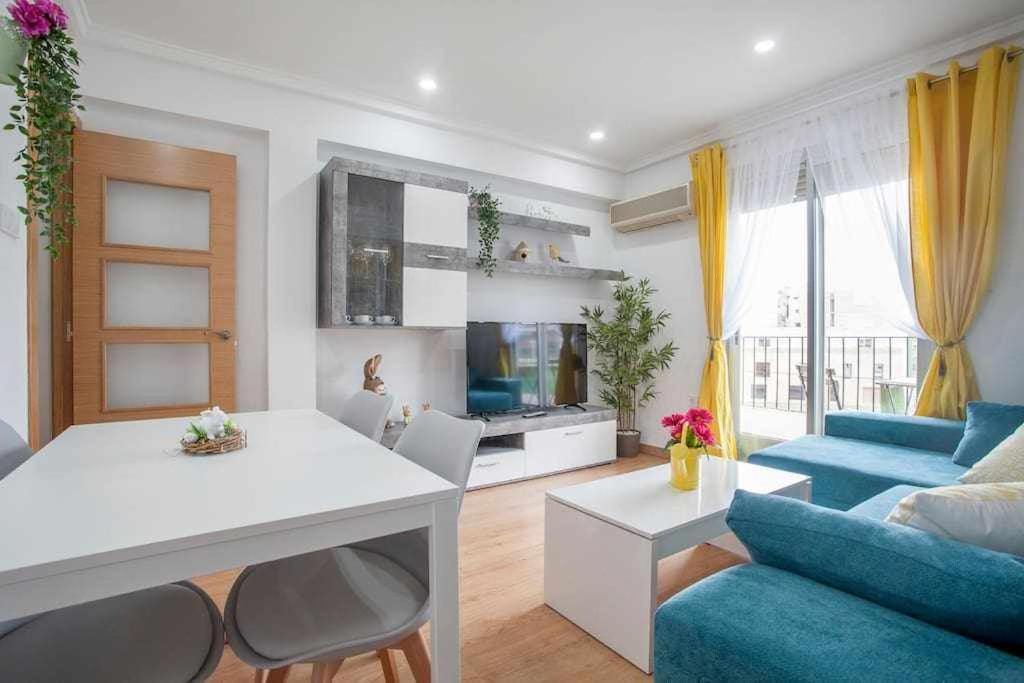 Reus, Lovely Flat Close To Center บาเลนเซีย ภายนอก รูปภาพ